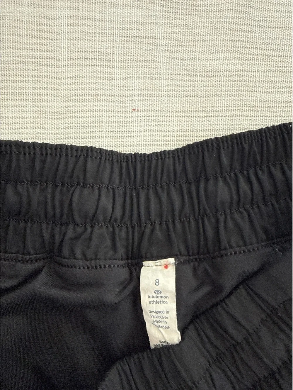 Lululemon Women's Athletic Shorts Size 8 Black and White Pattern